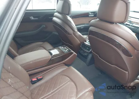 2017 Audi A8 L Sport z USA, uszkodzony, nr VIN WAU43AFD0HN008748